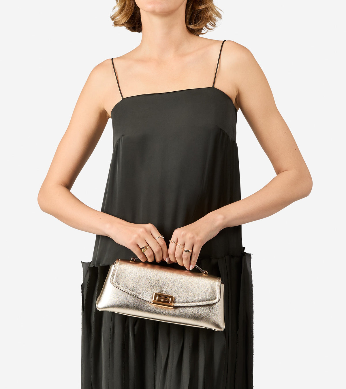 U09133:CHAMPAGNE METALLIC:0000