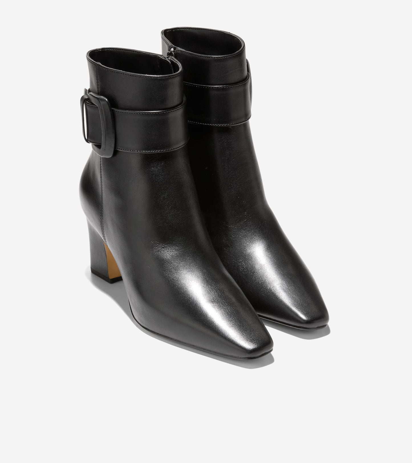 W38026:BLACK LEATHER