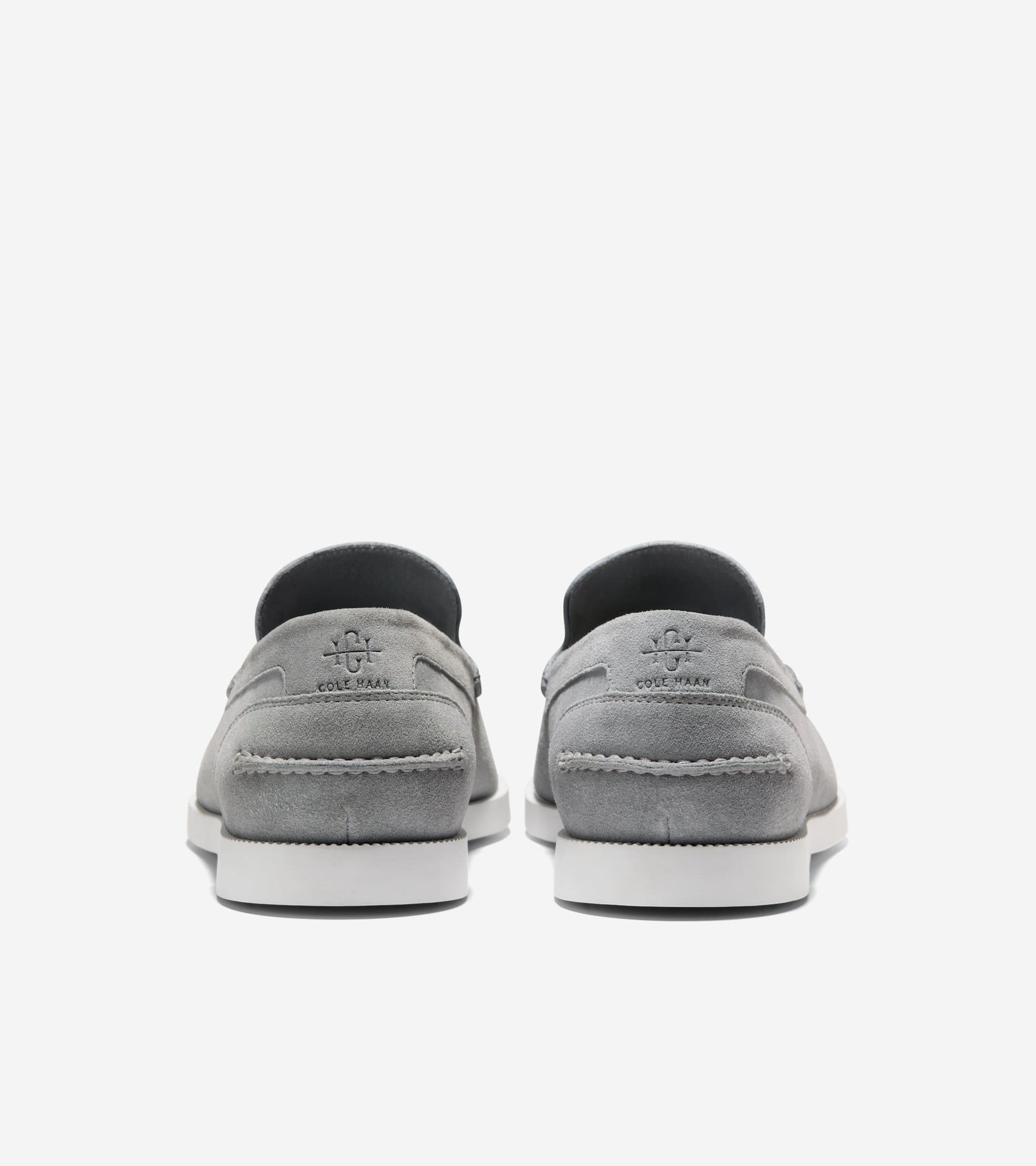 C42508:ULTIMATE GRAY SUEDE / OYSTER MUSHROOM