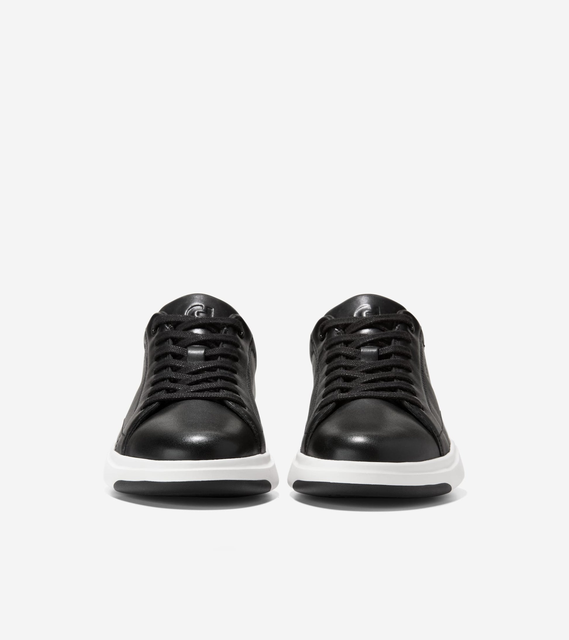 W35499:BLACK/WHITE LEATHER